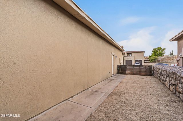7388 BRAYS LANDING Drive, El Paso, TX 79911