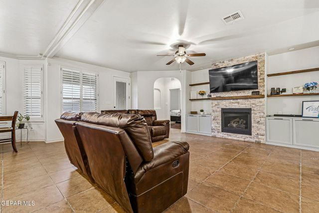 7388 BRAYS LANDING Drive, El Paso, TX 79911