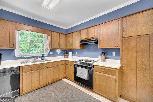 170 Shadow Moss Drive, Athens, GA 30605