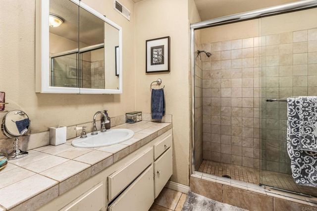 5257 Edge Park Way, San Diego, CA 92124