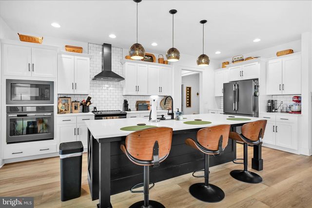 109 BELLFLOWER AVE, Annville, PA 17003