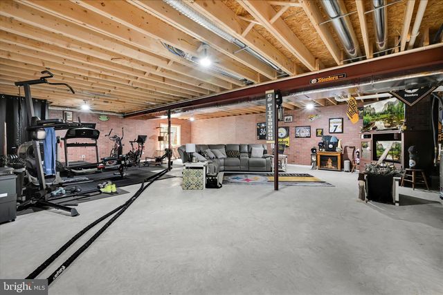 109 BELLFLOWER AVE, Annville, PA 17003