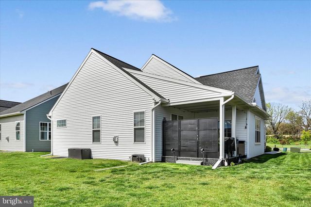 109 BELLFLOWER AVE, Annville, PA 17003