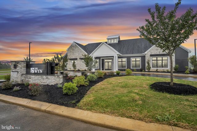 109 BELLFLOWER AVE, Annville, PA 17003