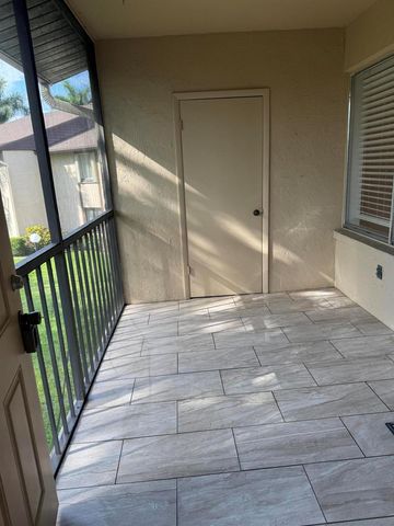 435 Pine Glen Lane C-2, Greenacres, FL 33463