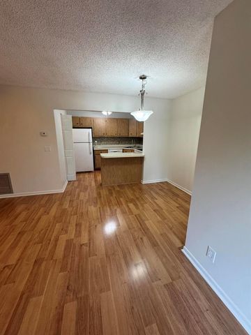 435 Pine Glen Lane C-2, Greenacres, FL 33463