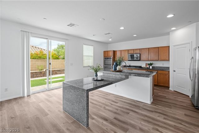 705 Gulf Pearl Drive, Henderson, NV 89002