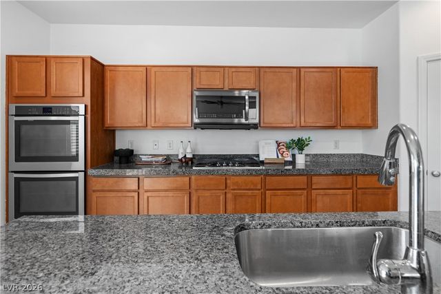 705 Gulf Pearl Drive, Henderson, NV 89002