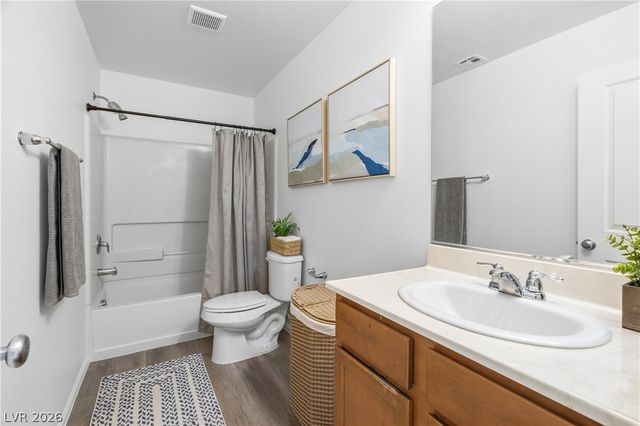 705 Gulf Pearl Drive, Henderson, NV 89002