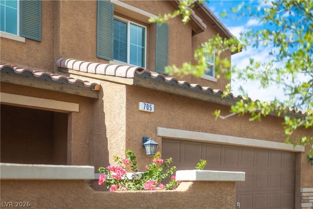 705 Gulf Pearl Drive, Henderson, NV 89002