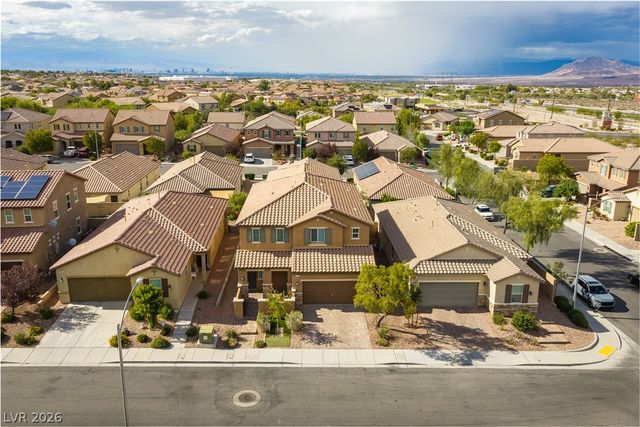 705 Gulf Pearl Drive, Henderson, NV 89002