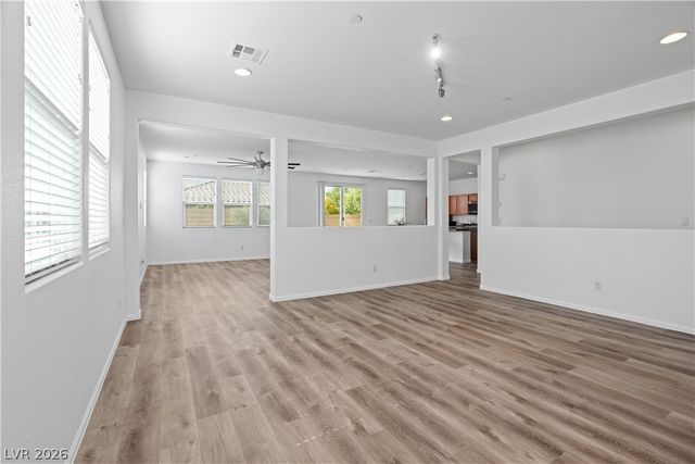 705 Gulf Pearl Drive, Henderson, NV 89002