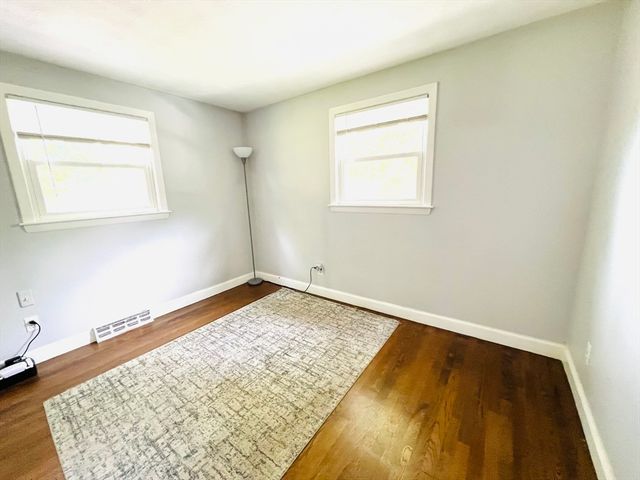 16 Ridge Ave, Lynn, MA 01905