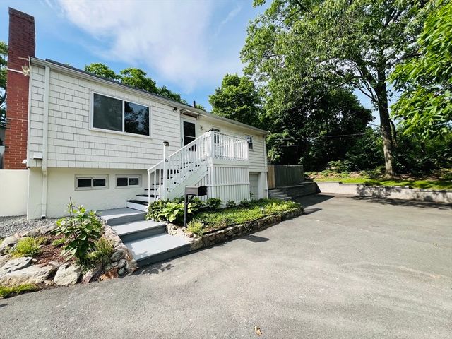 16 Ridge Ave, Lynn, MA 01905