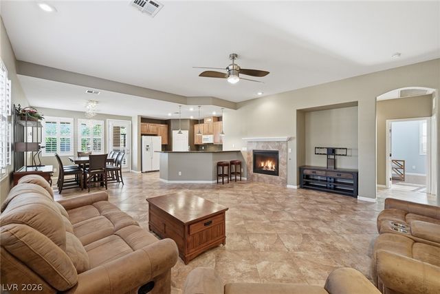 10335 Bays Mountain Avenue, Las Vegas, NV 89166