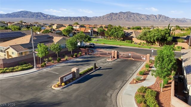 10335 Bays Mountain Avenue, Las Vegas, NV 89166
