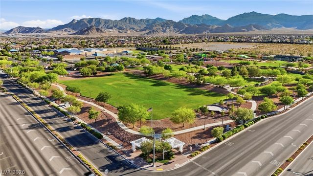 10335 Bays Mountain Avenue, Las Vegas, NV 89166