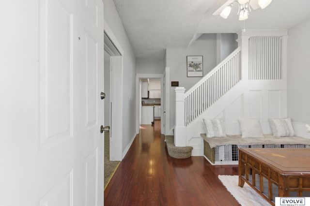 2561 Pinkney Street, Omaha, NE 68111