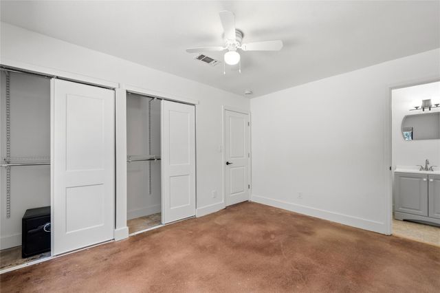 2011 Castle Gate CIR, San Marcos, TX 78666