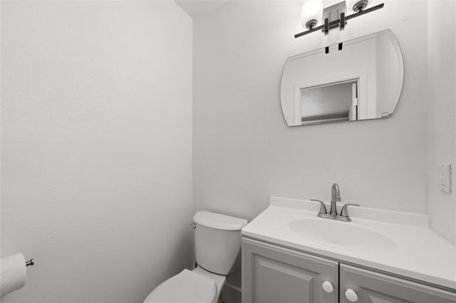 2011 Castle Gate CIR, San Marcos, TX 78666