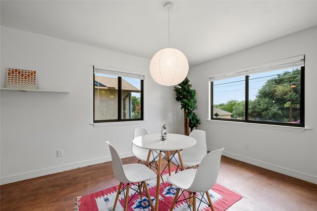 2011 Castle Gate CIR, San Marcos, TX 78666
