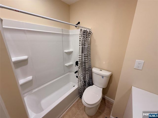 48 Ringwood B, Ringwood, NJ 07456