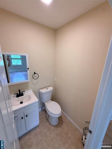 48 Ringwood B, Ringwood, NJ 07456