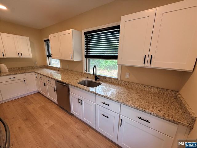 48 Ringwood B, Ringwood, NJ 07456