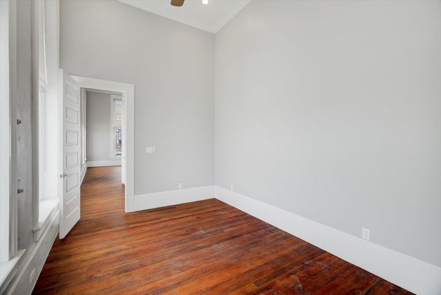 2206 Strand St 201, Galveston, TX 77550