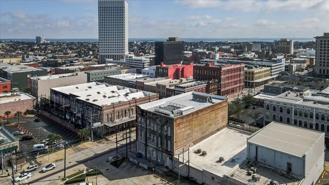 2206 Strand St 201, Galveston, TX 77550