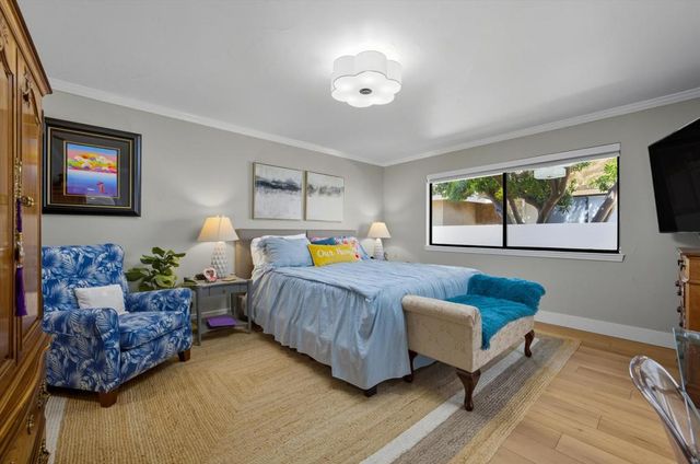 211 Camino Arroyo N, Palm Desert, CA 92260