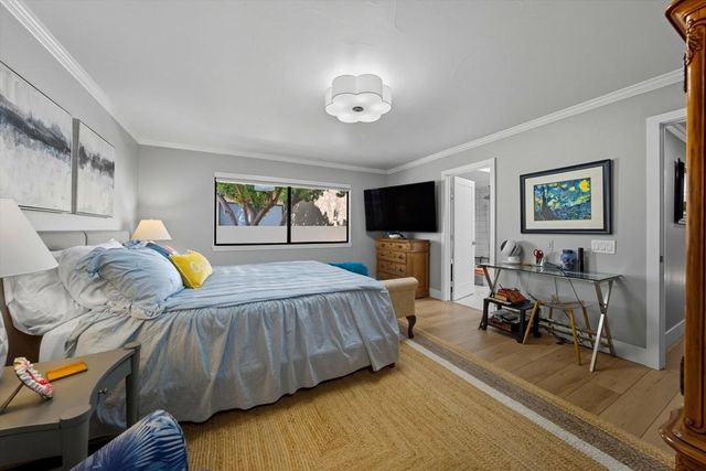 211 Camino Arroyo N, Palm Desert, CA 92260