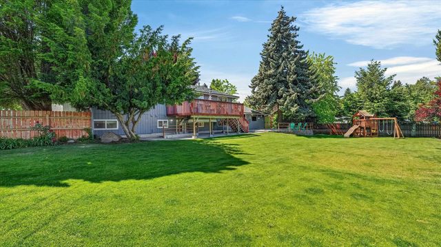 523 E Fellows St, Medical Lake, WA 99022