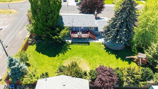 523 E Fellows St, Medical Lake, WA 99022