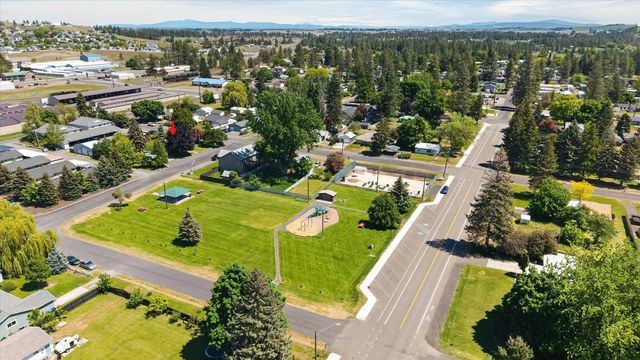 523 E Fellows St, Medical Lake, WA 99022