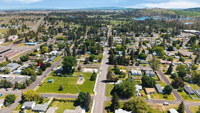 523 E Fellows St, Medical Lake, WA 99022
