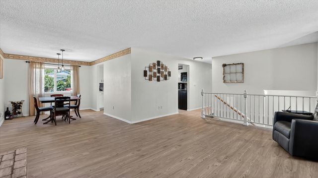 523 E Fellows St, Medical Lake, WA 99022