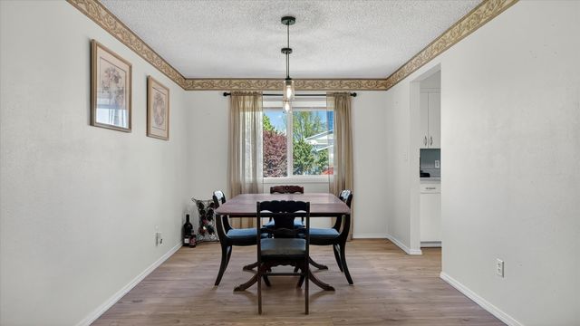 523 E Fellows St, Medical Lake, WA 99022