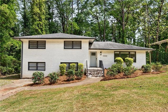 1344 Midlawn Drive, Decatur, GA 30032