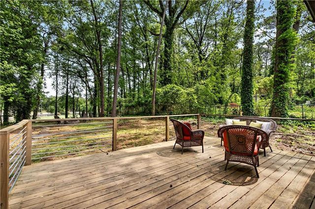 1344 Midlawn Drive, Decatur, GA 30032