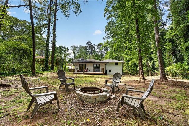 1344 Midlawn Drive, Decatur, GA 30032