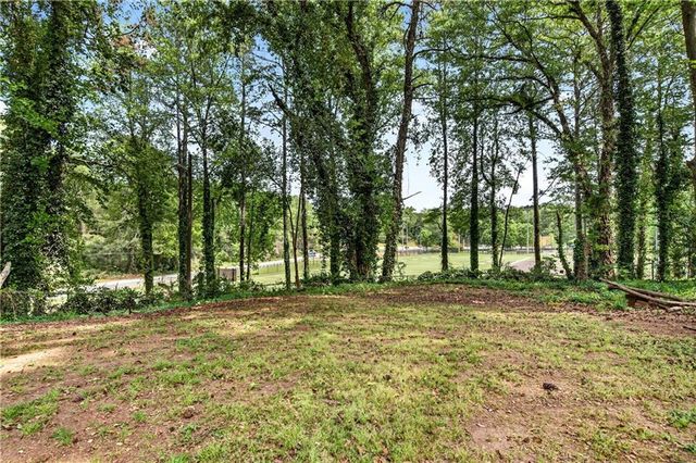 1344 Midlawn Drive, Decatur, GA 30032