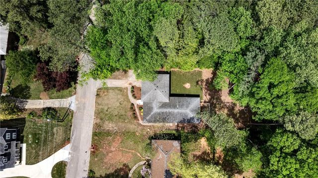 1344 Midlawn Drive, Decatur, GA 30032