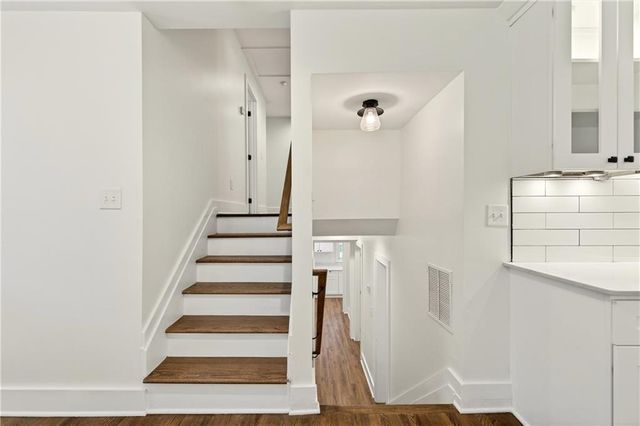 1344 Midlawn Drive, Decatur, GA 30032