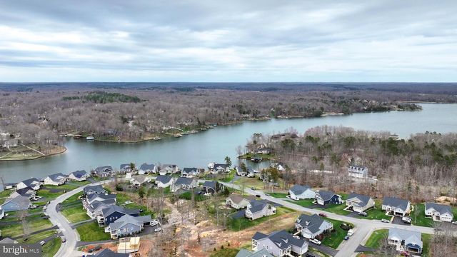 287 SUNSET LOOP, Mineral, VA 23117