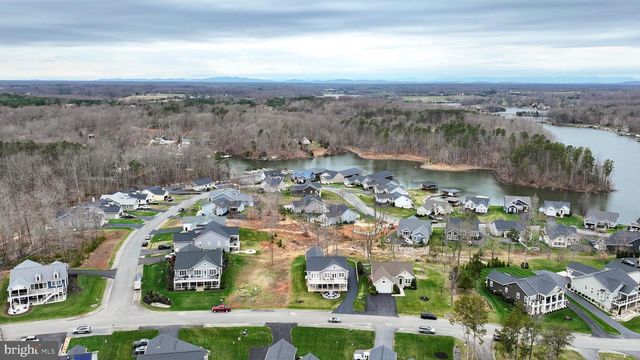 287 SUNSET LOOP, Mineral, VA 23117
