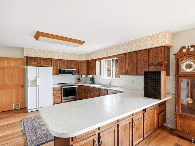 32307 Sylvan Rd, Golden, CO 80403