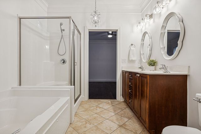 3100 W End Cir Apt 102, Nashville, TN 37203