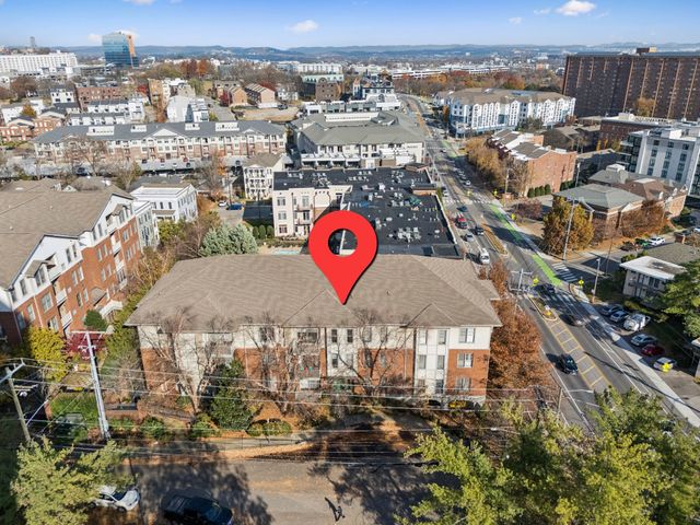 3100 W End Cir Apt 102, Nashville, TN 37203