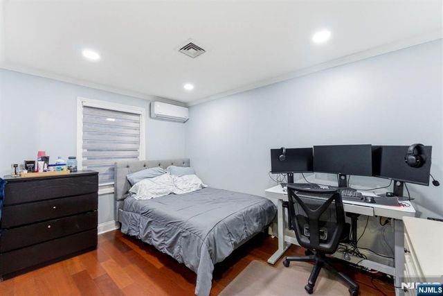 80 Summer Street 13, Passaic, NJ 07055